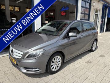 Mercedes-Benz B-Klasse 180 Ambition ZIE TEKST/ NAVI/AIRCO/CR beschikbaar voor biedingen
