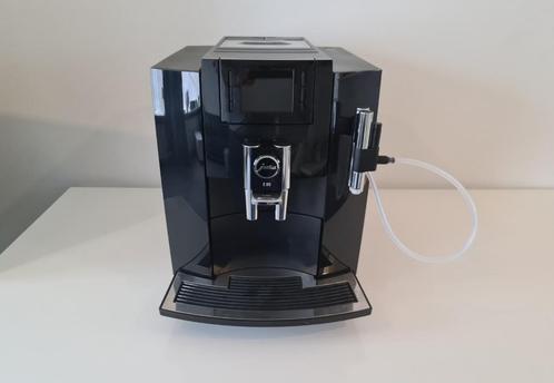 Jura E80 + Cool Control, Witgoed en Apparatuur, Koffiezetapparaten, Gebruikt, Gemalen koffie, Koffiebonen, Overige modellen, 2 tot 4 kopjes