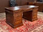 Klassiek Engels bureau #485, Ophalen of Verzenden, Zo goed als nieuw, Bureau