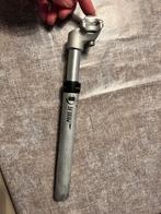 Geveerde aluminium zadelpen, Fietsen en Brommers, Ophalen of Verzenden, Gebruikt, Algemeen, Zadel