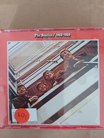 THE BEATLES cd s  beschikbaar voor biedingen