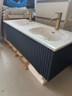Geribbeld marine blauw badmeubel met geborsteld goud kranen, Niet ingevuld, Nieuw, Niet ingevuld, Niet ingevuld
