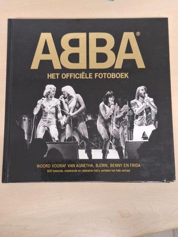 ABBA Het Officiële Fotoboek beschikbaar voor biedingen