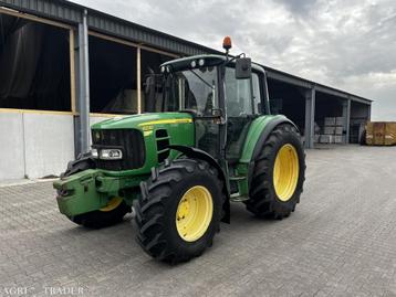 John deere 6120 4wd kruip beschikbaar voor biedingen