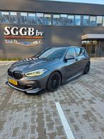 BMW 1-Serie F40 M line 118i 140pk 2019, 65 €/maand, Alcantara, Origineel Nederlands, Handgeschakeld