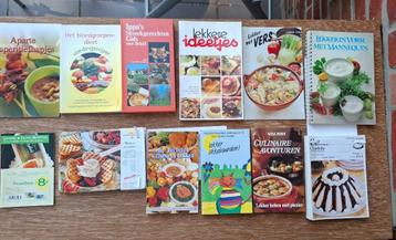 Lot van 12 oude vintage Kookboeken beschikbaar voor biedingen