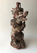 Houten Indonesisch beeld, Verzenden