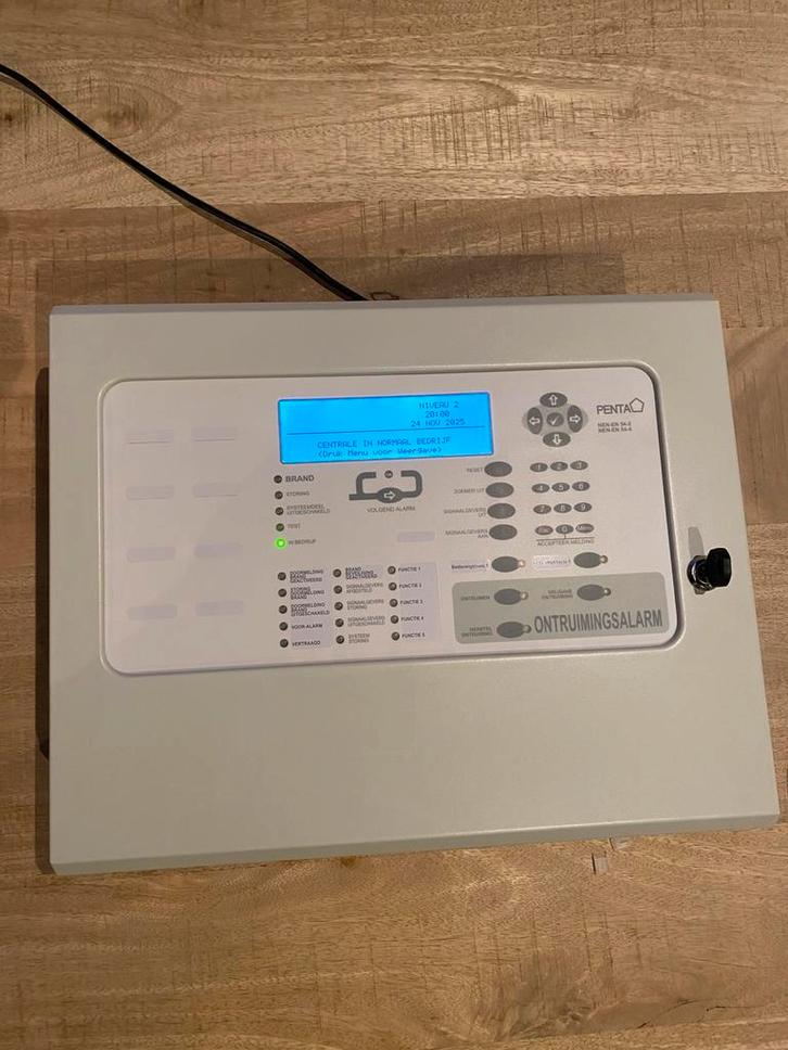 Hertek Penta 5100 Brandmeldcentrale, Doe-het-zelf en Verbouw, Alarmsystemen, Gebruikt, Compleet systeem, Rook, Alarmoproep bij centrale