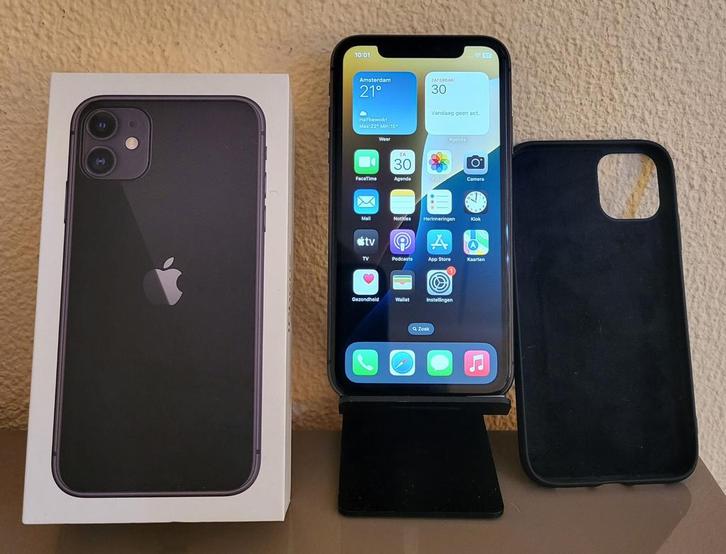 iPhone 11 — 64GB batterij conditie 80% met gratis hoesje, Telecommunicatie, Mobiele telefoons | Apple iPhone, Zo goed als nieuw