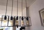 Zwart metalen hanglamp, goede staat, Huis en Inrichting, Lampen | Hanglampen, Ophalen of Verzenden, Zo goed als nieuw, Metaal