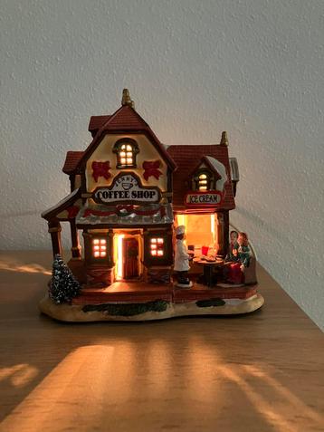 Jennys coffee shop kerstdorp kersthuisje beschikbaar voor biedingen