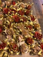 30 kunst bloemen rozen goud en rood, Huis en Inrichting, Woonaccessoires | Kransen, Ophalen of Verzenden, Zo goed als nieuw