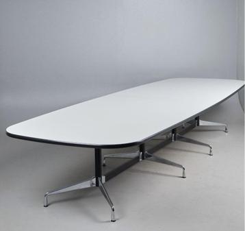 Vitra Eames Segmented Table Wit 420 cm beschikbaar voor biedingen