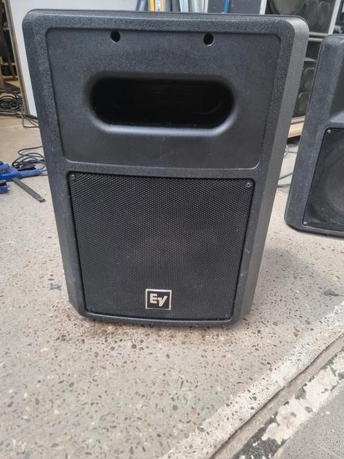 EV electro voice actief sub SB2A, Muziek en Instrumenten, Versterkers | Keyboard, Monitor en PA, Zo goed als nieuw, P.A., Ophalen