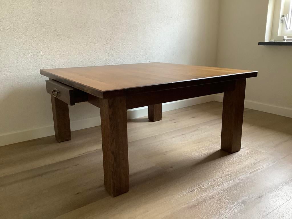 Salontafel donker eiken. 95 x 95    H 48,5, Huis en Inrichting, Tafels | Salontafels, Ophalen, Gebruikt, 50 tot 100 cm, 50 tot 100 cm