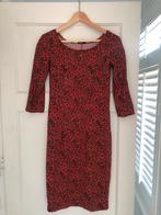 Moq jurk met riem - maat 36, Kleding | Dames, Jurken, Ophalen of Verzenden, Zo goed als nieuw, Maat 36 (S), Boven de knie