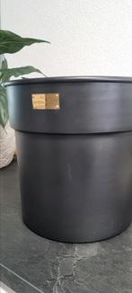 Riviera Maison loft pot L, Huis en Inrichting, Woonaccessoires | Vazen, Ophalen of Verzenden, Gebruikt, Zwart, Minder dan 50 cm