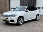 BMW X5 M50D / Grijs kenteken / Head up / Luchtvering / Leer, Achterwielaandrijving, 6545 kg, Wit, Leder