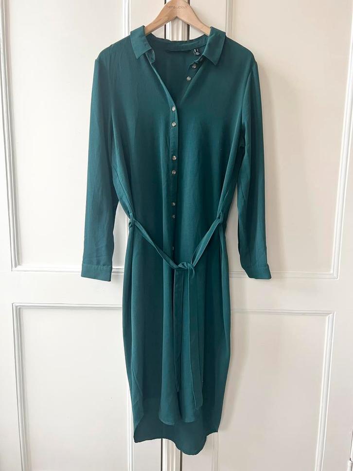 Vero Moda midi jurk groen, maat L, Kleding | Dames, Jurken, Zo goed als nieuw, Maat 38/40 (M), Groen, Onder de knie, Ophalen of Verzenden