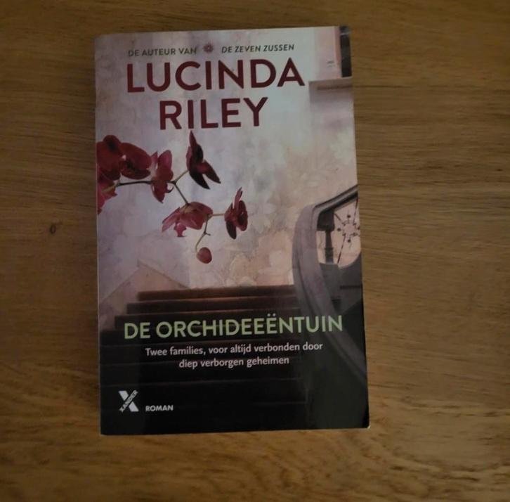 Lucinda Riley, De Orchideeëntuin, Boeken, Romans, Zo goed als nieuw, Nederland, Ophalen