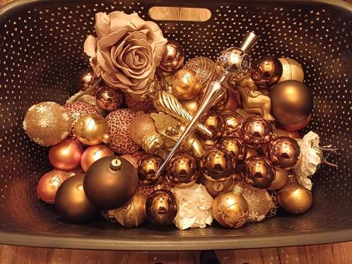 Kerstballen/ kerstversiering brons , goud, Diversen, Kerst, Zo goed als nieuw, Ophalen of Verzenden