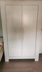 Mooie witte kast, Kinderen en Baby's, Kinderkamer | Commodes en Kasten, 50 tot 70 cm, 105 cm of meer, Gebruikt, Ophalen of Verzenden