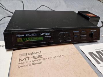 Roland MT32 Sound module met sound list en adaptor