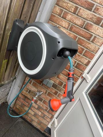 Gardena Tuinslanghaspel 25m - Nieuw vaste  prijs beschikbaar voor biedingen