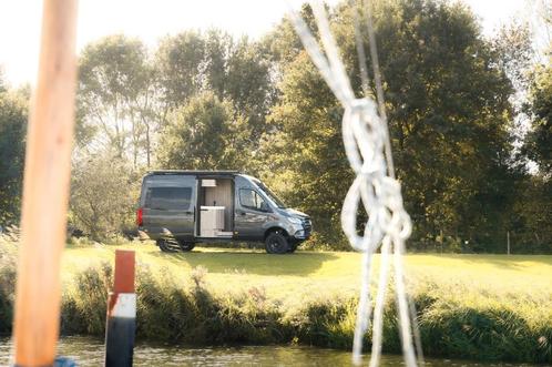 Innova Roadtrip 595L - Mercedes Sprinter 319 4x4 camper, Caravans en Kamperen, Campers, Bedrijf, Bus-model, tot en met 2, Mercedes-Benz