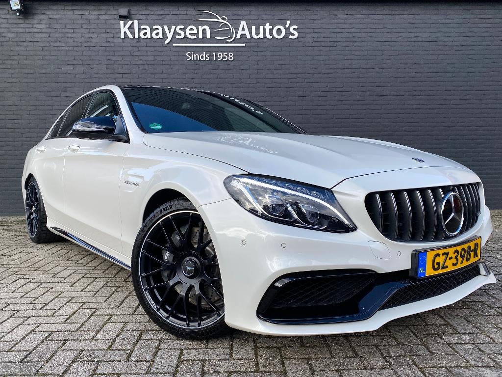 Mercedes-Benz C-Klasse C63 AMG 4.0 476 pk V8 AUT. | NL auto, Auto's, Mercedes-Benz, Automaat, Achterwielaandrijving, Wit, Bedrijf
