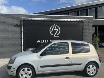 Renault Clio 1.2-16V Dynamique (bj 2003) beschikbaar voor biedingen