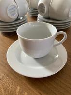 Kop en schotel 20 stuks wit blokker, Ophalen of Verzenden, Zo goed als nieuw, Effen, Kop(pen) en/of Schotel(s)