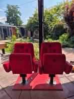 Leuke rode bioscoop, Huis en Inrichting, Stoelen, Ophalen, Gebruikt, Rood, Twee