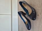 Damesschoenen, maat 39, merk hush puppies,donkerblauw, Ophalen, Zo goed als nieuw, Blauw