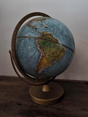 Scan-Globe A/S Wereldbol beschikbaar voor biedingen