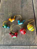 6 vintage houten paashangers., Diversen, Pasen, Ophalen of Verzenden, Gebruikt