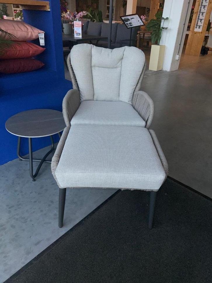 Showroom Bengtong loungestoel incl. voetenbank, Tuin en Terras, Tuinstoelen, Nieuw, Aluminium, Ophalen of Verzenden