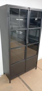 Metalen kast Castello, Huis en Inrichting, Kasten | Vitrinekasten, Ophalen, Met deur(en), 50 tot 100 cm, Zo goed als nieuw