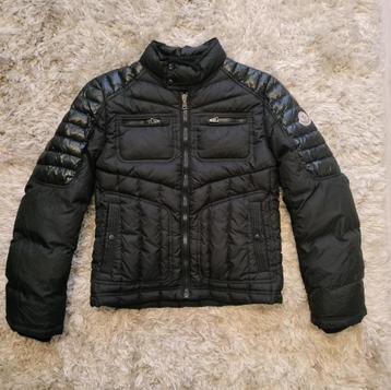 Moncler puffer jas xs / 10Y zwart zgan origineel  beschikbaar voor biedingen
