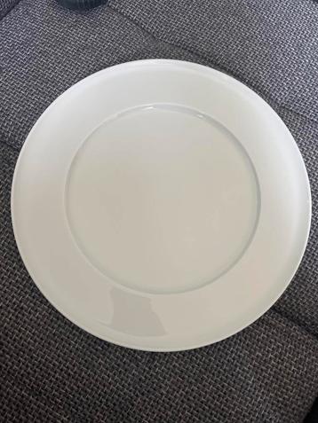 6 Arzberg Borden 32 cm- Effen Wit beschikbaar voor biedingen