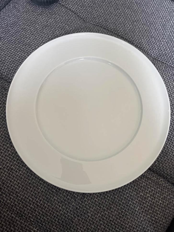6 Arzberg Borden 32 cm- Effen Wit, Huis en Inrichting, Keuken | Servies, Zo goed als nieuw, Bord(en), Effen, Porselein, Ophalen of Verzenden