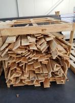 Gratis af te halen hout op pallet, Doe-het-zelf en Verbouw, Hout en Planken, Plank, Gebruikt, Minder dan 200 cm, Minder dan 25 mm