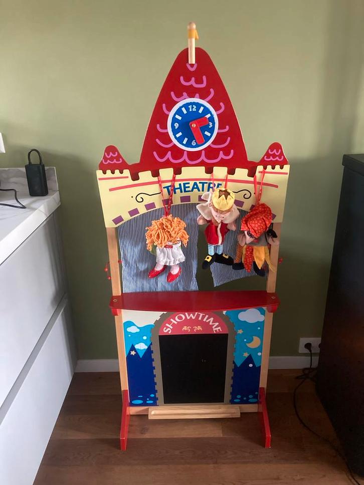 Poppenkast hout + 3 Sigikid 30-35 cm handpoppen, Verzamelen, Automaten | Gokkasten en Fruitautomaten, Zo goed als nieuw, Euro