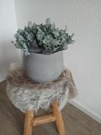 Bloempot met kunsttakken, Ophalen, Zo goed als nieuw