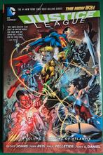 JUSTICE LEAGUE THE NEW 52 VOL.3 2013 HARDCOVER NM/NM-, Boeken, Strips | Comics, Amerika, Ophalen of Verzenden, Complete serie of reeks