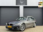 BMW 3-serie Touring 320i Executive / Dealer OH / Xenon ACTIE, Auto's, BMW, Automaat, Achterwielaandrijving, Gebruikt, Euro 6