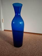 Mondgeblazen glazen vaas, dun geslepen glas, Huis en Inrichting, Woonaccessoires | Vazen, Blauw, Ophalen of Verzenden, Minder dan 50 cm