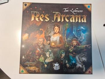Res Arcana beschikbaar voor biedingen