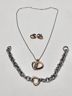 # XEN Hanger. Armband en Oorbellen met hartjes. Hart ketting, Sieraden, Tassen en Uiterlijk, Ophalen of Verzenden, Gebruikt, Zilver