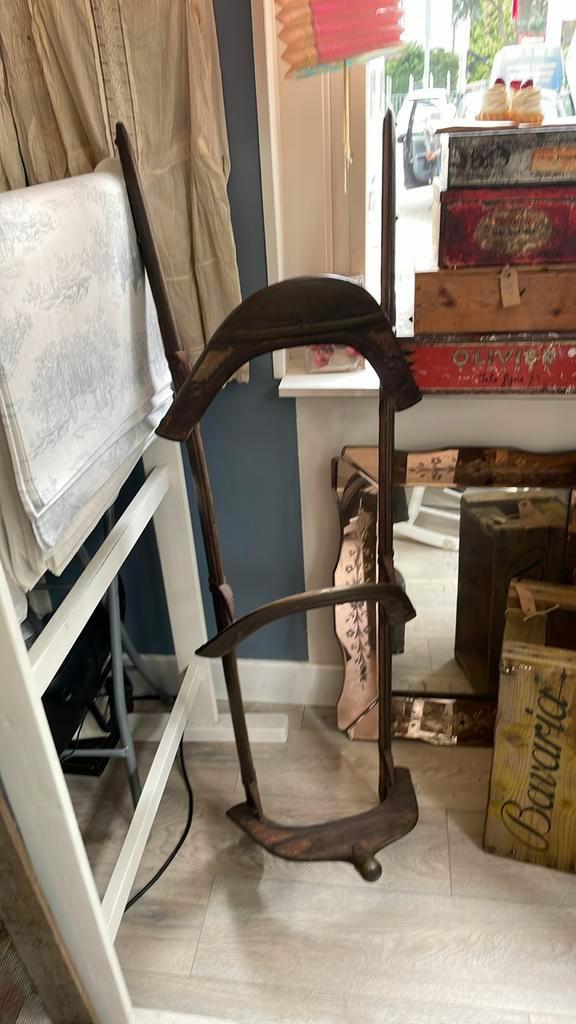 Oud Kamelenzadel, Zadel, Rijtuig, Antiek en Kunst, Antiek | Meubels | Stoelen en Banken, Ophalen
